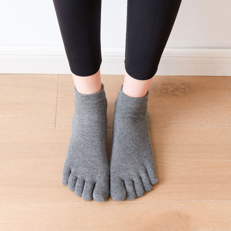 Women Breathable Pilates and Yoga Socks